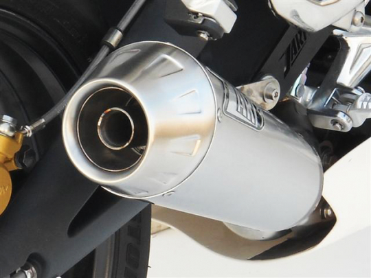 TRIUMPH STREET TRIPLE 675 - LOW MOUNTED SILENCER